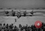 Immagine di 1000B-29 Wichita Kansas USA, 1945, secondo 6 filmato di repertorio 65675044939