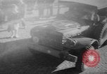 Standbild Parisern Paris Frankreich, 1946, aus Sekunde 1 historischem Filmmaterial Videoclip 65675044945