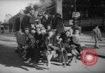 Standbild Parisern Paris Frankreich, 1946, aus Sekunde 40 historischem Filmmaterial Videoclip 65675044945
