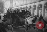 Standbild Parisern Paris Frankreich, 1946, aus Sekunde 45 historischem Filmmaterial Videoclip 65675044945