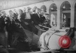 Standbild Parisern Paris Frankreich, 1946, aus Sekunde 52 historischem Filmmaterial Videoclip 65675044945