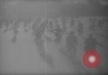 Standbild Parisern Paris Frankreich, 1946, aus Sekunde 57 historischem Filmmaterial Videoclip 65675044945