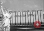 Immagine di Movie Theater Tokyo Giappone, 1949, secondo 17 filmato di repertorio 65675044952