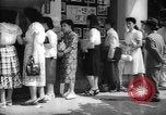 Immagine di Movie Theater Tokyo Giappone, 1949, secondo 43 filmato di repertorio 65675044952