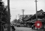 Standbild amerikanische Armee Jeep Koga Japan, 1945, aus Sekunde 19 historischem Filmmaterial Videoclip 65675044960