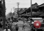 Standbild amerikanische Armee Jeep Koga Japan, 1945, aus Sekunde 37 historischem Filmmaterial Videoclip 65675044960