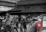 Standbild amerikanische Armee Jeep Koga Japan, 1945, aus Sekunde 45 historischem Filmmaterial Videoclip 65675044960