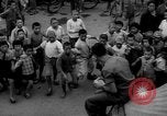 Standbild amerikanische Armee Jeep Koga Japan, 1945, aus Sekunde 62 historischem Filmmaterial Videoclip 65675044960