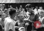 Standbild amerikanischer Soldat Koga Japan, 1945, aus Sekunde 27 historischem Filmmaterial Videoclip 65675044963