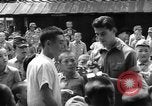 Standbild amerikanischer Soldat Koga Japan, 1945, aus Sekunde 28 historischem Filmmaterial Videoclip 65675044963