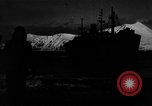 Standbild Seabees Aleutian Inseln, 1942, aus Sekunde 28 historischem Filmmaterial Videoclip 65675044965