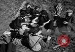 Standbild befreite Juden Deutschland, 1945, aus Sekunde 5 historischem Filmmaterial Videoclip 65675044999