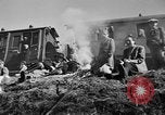 Standbild befreite Juden Deutschland, 1945, aus Sekunde 16 historischem Filmmaterial Videoclip 65675044999