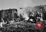 Standbild befreite Juden Deutschland, 1945, aus Sekunde 18 historischem Filmmaterial Videoclip 65675044999