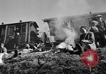 Standbild befreite Juden Deutschland, 1945, aus Sekunde 20 historischem Filmmaterial Videoclip 65675044999