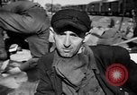 Standbild befreite Juden Deutschland, 1945, aus Sekunde 59 historischem Filmmaterial Videoclip 65675044999