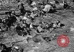 Standbild befreite Juden Deutschland, 1945, aus Sekunde 16 historischem Filmmaterial Videoclip 65675045000