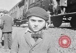 Standbild befreite Juden Deutschland, 1945, aus Sekunde 49 historischem Filmmaterial Videoclip 65675045000