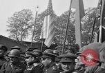 Standbild amerikanische Generalmajor Emil Reinhardt Torgau Deutschland, 1945, aus Sekunde 11 historischem Filmmaterial Videoclip 65675045002