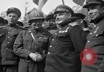 Standbild amerikanische Generalmajor Emil Reinhardt Torgau Deutschland, 1945, aus Sekunde 33 historischem Filmmaterial Videoclip 65675045002
