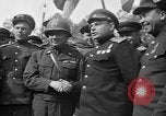 Standbild amerikanische Generalmajor Emil Reinhardt Torgau Deutschland, 1945, aus Sekunde 38 historischem Filmmaterial Videoclip 65675045002
