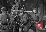 Standbild russische Truppen Deutschland, 1945, aus Sekunde 24 historischem Filmmaterial Videoclip 65675045003
