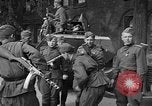 Standbild russische Truppen Deutschland, 1945, aus Sekunde 25 historischem Filmmaterial Videoclip 65675045003