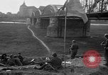 Standbild amerikanische Truppen Deutschland, 1945, aus Sekunde 13 historischem Filmmaterial Videoclip 65675045005