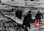 Standbild deutsche Soldaten Russland, 1944, aus Sekunde 58 historischem Filmmaterial Videoclip 65675045012