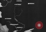 Immagine di Il tedesco rocket artiglieria e prigionieri di guerra sovietici Kirovohrad Ucraina, 1944, secondo 3 filmato di repertorio 65675045026