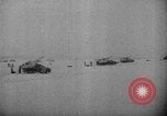 Immagine di Il tedesco rocket artiglieria e prigionieri di guerra sovietici Kirovohrad Ucraina, 1944, secondo 47 filmato di repertorio 65675045026