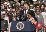 Standbild Indira Gandhi United States USA, 1982, aus Sekunde 5 historischem Filmmaterial Videoclip 65675045032