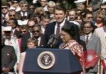 Standbild Indira Gandhi United States USA, 1982, aus Sekunde 9 historischem Filmmaterial Videoclip 65675045032