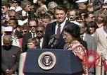 Standbild Indira Gandhi United States USA, 1982, aus Sekunde 11 historischem Filmmaterial Videoclip 65675045032