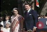 Standbild indische Premierministerin Indira Gandhi Washington DC USA, 1982, aus Sekunde 26 historischem Filmmaterial Videoclip 65675045033