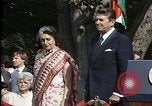 Standbild indische Premierministerin Indira Gandhi Washington DC USA, 1982, aus Sekunde 28 historischem Filmmaterial Videoclip 65675045033
