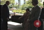 Standbild indische Premierministerin Indira Gandhi United States USA, 1982, aus Sekunde 13 historischem Filmmaterial Videoclip 65675045034