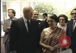 Standbild indische Premierministerin Indira Gandhi United States USA, 1982, aus Sekunde 32 historischem Filmmaterial Videoclip 65675045034
