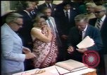 Standbild indische Premierministerin Indira Gandhi United States USA, 1982, aus Sekunde 52 historischem Filmmaterial Videoclip 65675045034