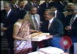 Standbild indische Premierministerin Indira Gandhi United States USA, 1982, aus Sekunde 60 historischem Filmmaterial Videoclip 65675045034