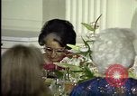 Standbild indische Premierministerin Indira Gandhi Washington DC USA, 1982, aus Sekunde 51 historischem Filmmaterial Videoclip 65675045035