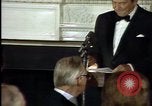 Standbild indische Premierministerin Indira Gandhi Washington DC USA, 1982, aus Sekunde 62 historischem Filmmaterial Videoclip 65675045035