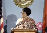 Standbild indische Premierministerin Indira Gandhi United States USA, 1982, aus Sekunde 26 historischem Filmmaterial Videoclip 65675045036
