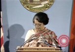 Standbild indische Premierministerin Indira Gandhi United States USA, 1982, aus Sekunde 27 historischem Filmmaterial Videoclip 65675045036