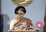 Standbild indische Premierministerin Indira Gandhi United States USA, 1982, aus Sekunde 29 historischem Filmmaterial Videoclip 65675045036