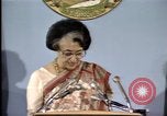 Standbild indische Premierministerin Indira Gandhi United States USA, 1982, aus Sekunde 34 historischem Filmmaterial Videoclip 65675045036
