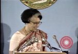 Standbild indische Premierministerin Indira Gandhi United States USA, 1982, aus Sekunde 37 historischem Filmmaterial Videoclip 65675045036