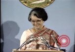 Standbild indische Premierministerin Indira Gandhi United States USA, 1982, aus Sekunde 38 historischem Filmmaterial Videoclip 65675045036