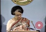 Standbild indische Premierministerin Indira Gandhi United States USA, 1982, aus Sekunde 48 historischem Filmmaterial Videoclip 65675045036