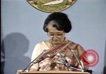 Standbild indische Premierministerin Indira Gandhi United States USA, 1982, aus Sekunde 53 historischem Filmmaterial Videoclip 65675045036
